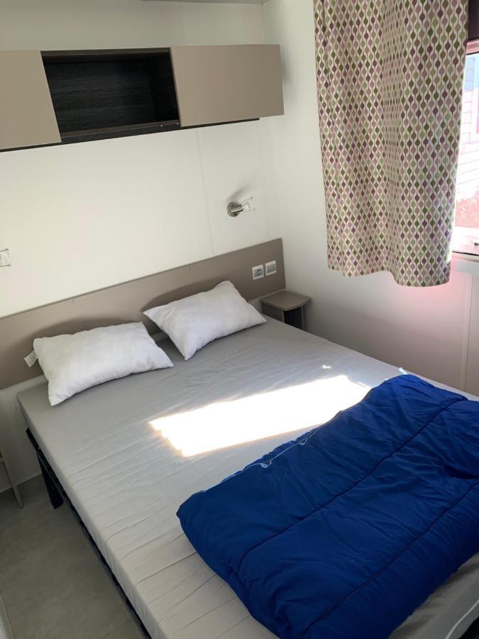 Mobilhome Vias Plage Dans Camping Exterior foto