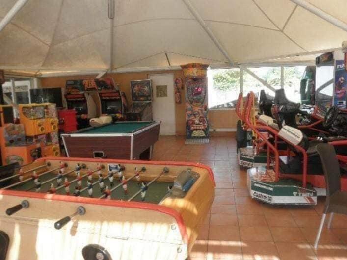 Mobilhome Vias Plage Dans Camping Exterior foto