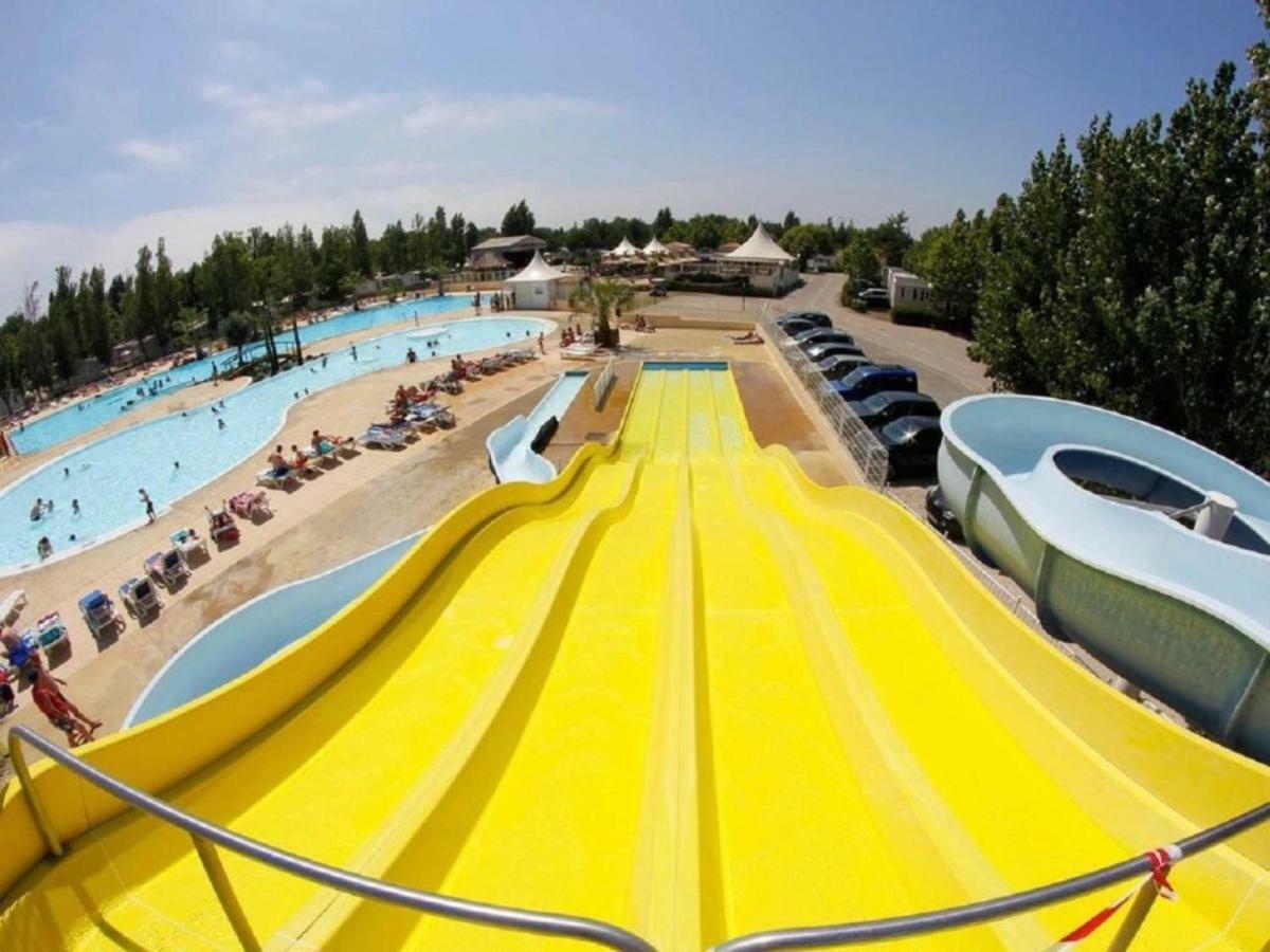 Mobilhome Vias Plage Dans Camping Exterior foto